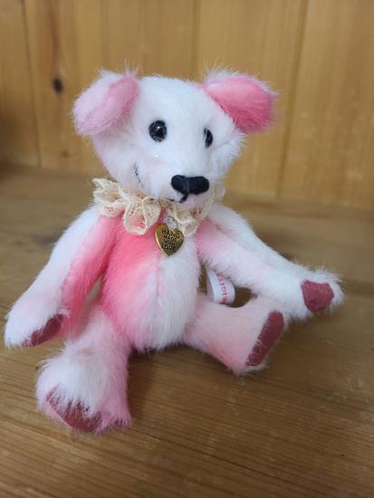 Gisèle, ours articulé, collection, artiste