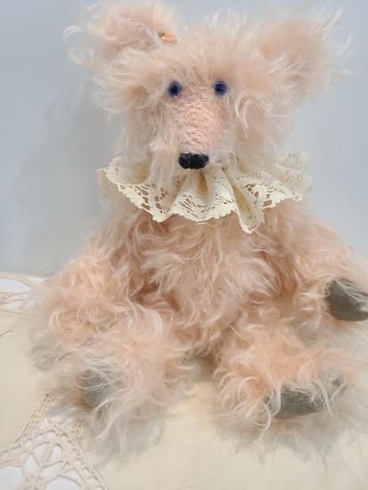 Sophie, ours articulé, collection, artiste